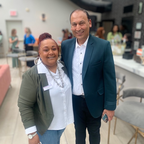 Meet your Posher, Dawn - Picture 9 of 10